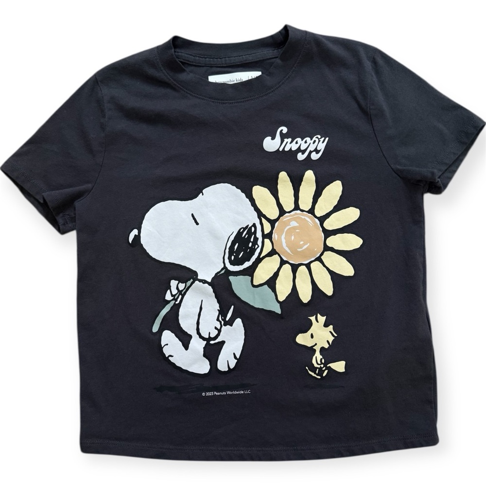 Abercrombie Kids Peanuts Snoopy Black T-Shirt Sz‎ 5/6